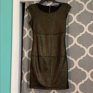 Good shimmery formal dress